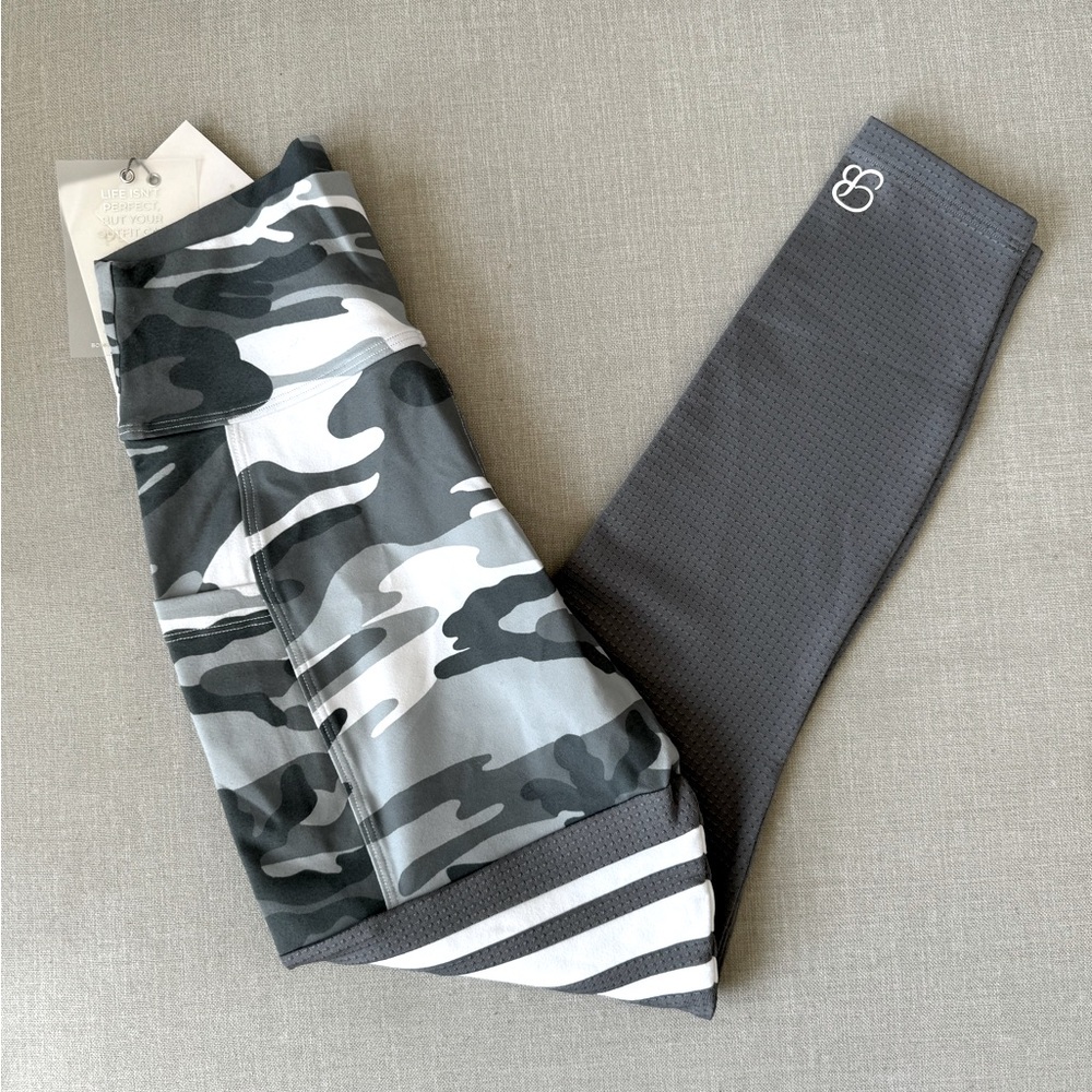 NWT Bombshell Sportswear Camo Print Leggings - Picture 11 of 11